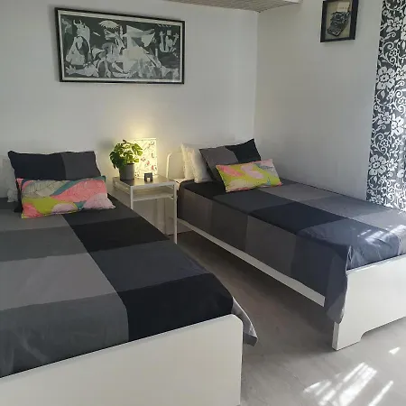 Apartment Nool *